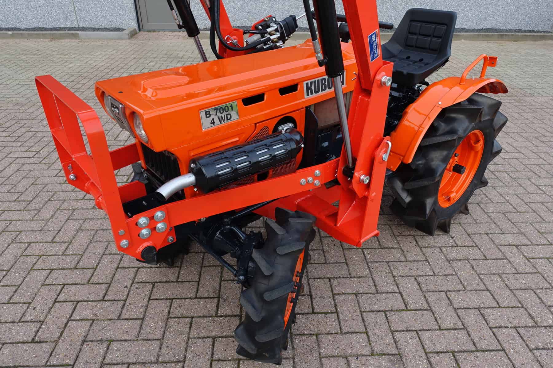 Kubota B7001 4wd - Afbeelding 4