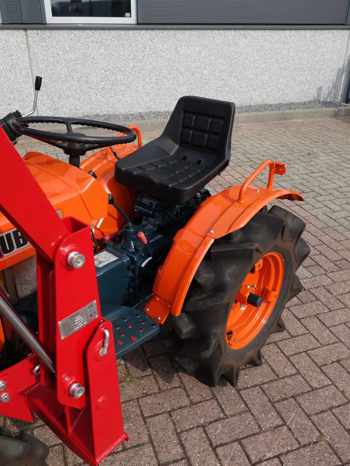 Kubota B7001 4wd - Afbeelding 8