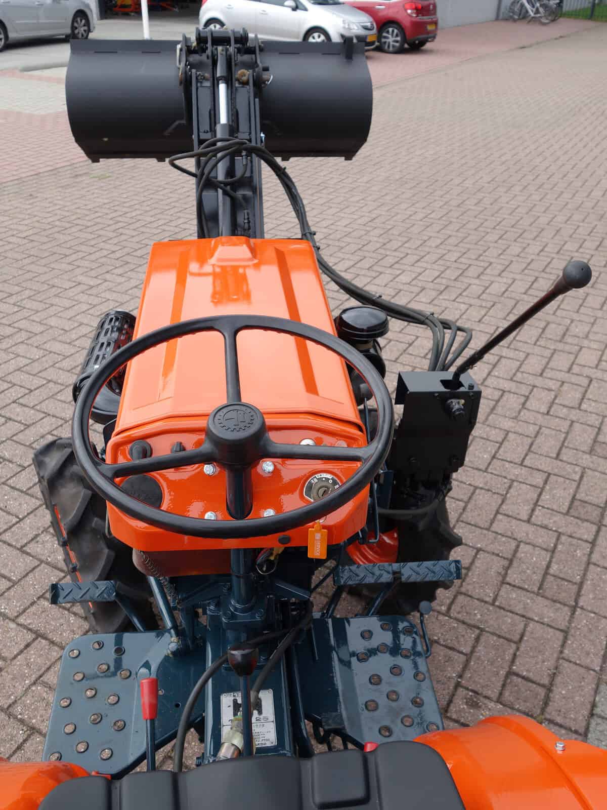 Kubota B7001 4wd - Afbeelding 8