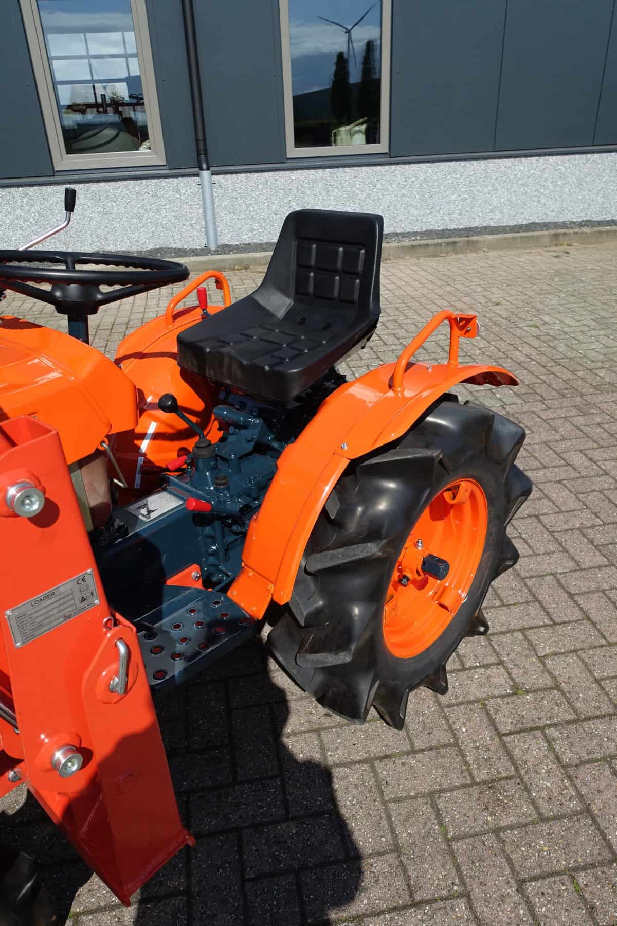 Kubota B7001 4wd - Afbeelding 8
