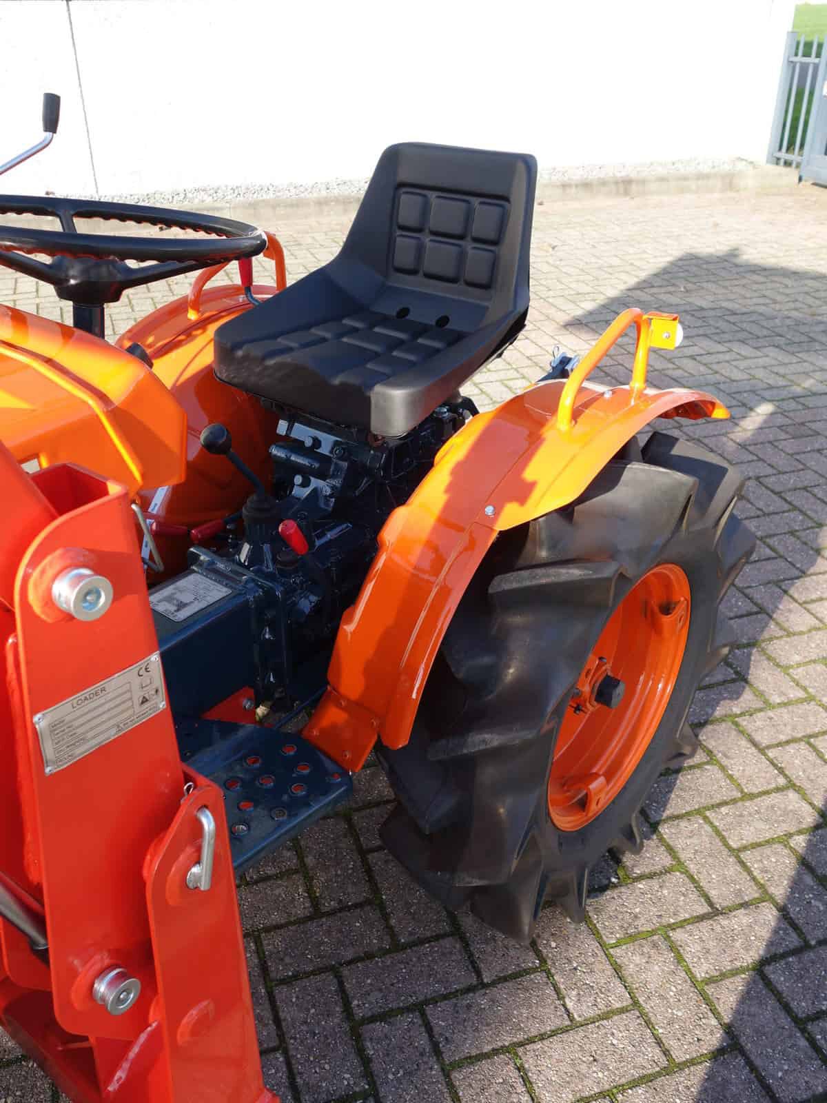 Kubota B7001 4wd - Afbeelding 8