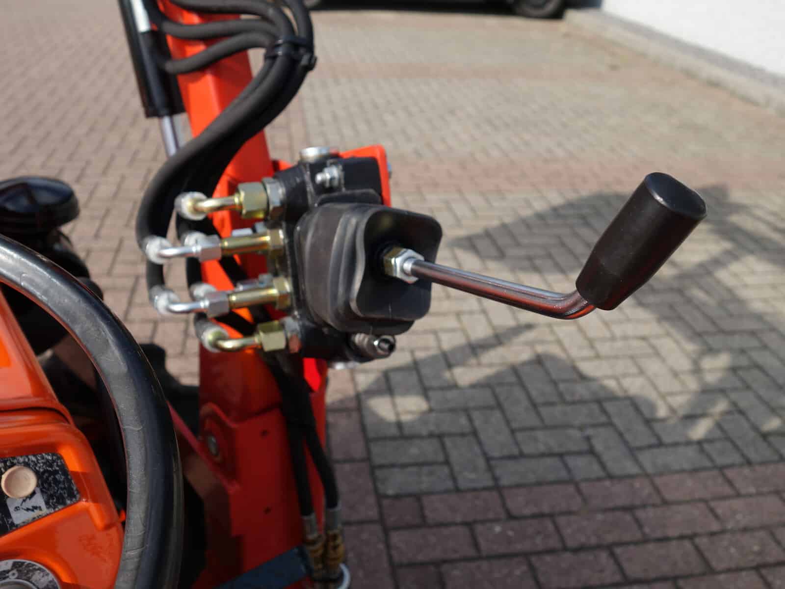 Kubota B7001 4wd - Afbeelding 9