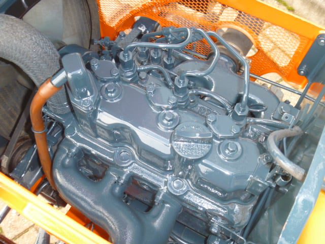 Kubota B7001 4wd - Afbeelding 16