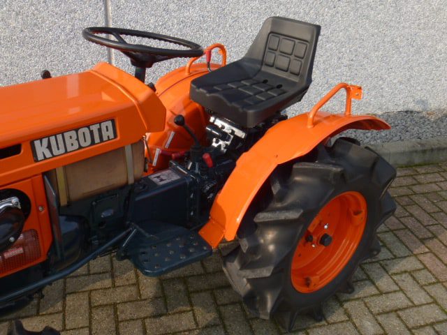 Kubota B7001 4wd - Afbeelding 7