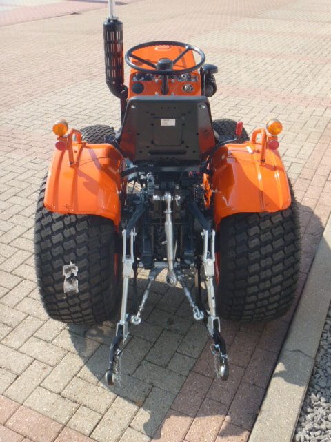 Kubota B7001 4wd - Afbeelding 11