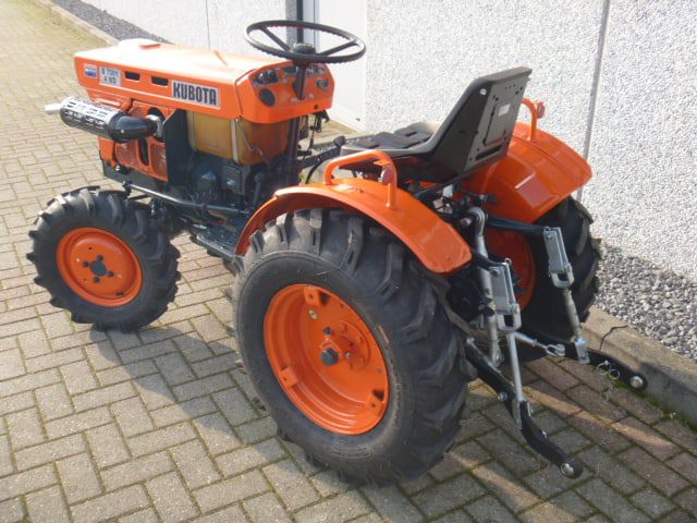 Kubota B7001 4wd - Afbeelding 9