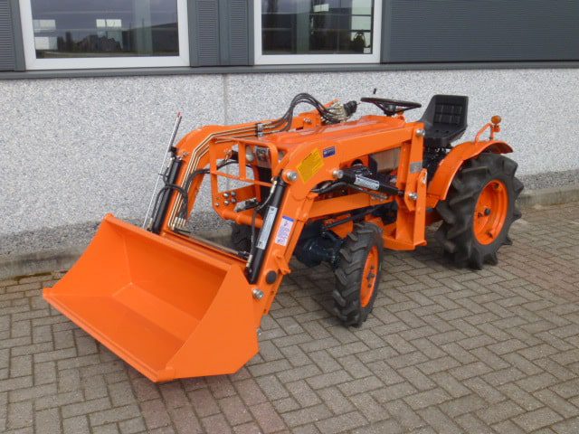 Kubota B7001 4wd