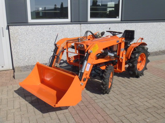 Kubota B7001 4wd