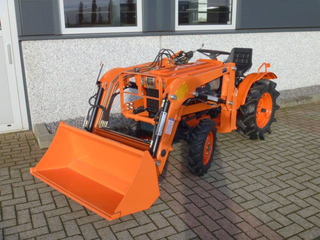 Kubota B7001 4wd