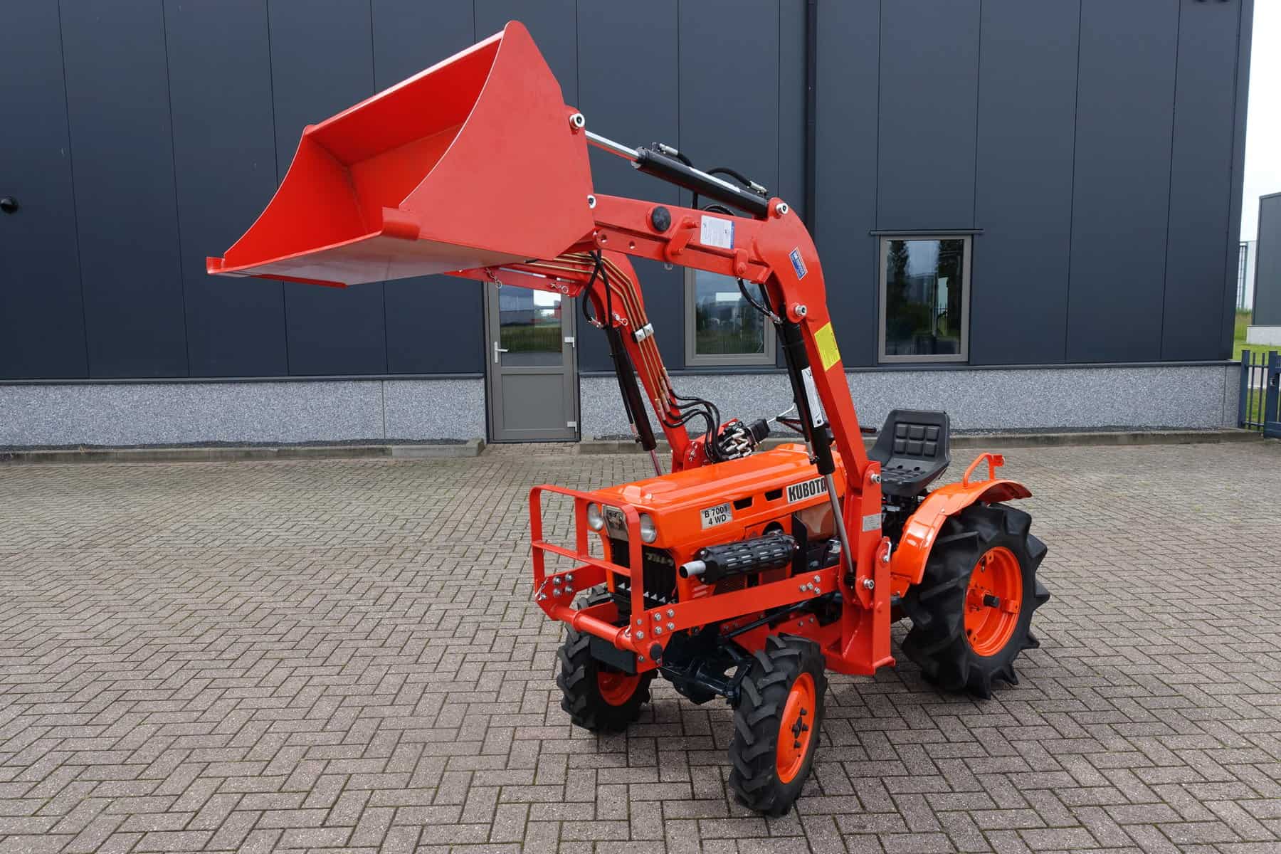 Kubota B7001 4wd - Afbeelding 4