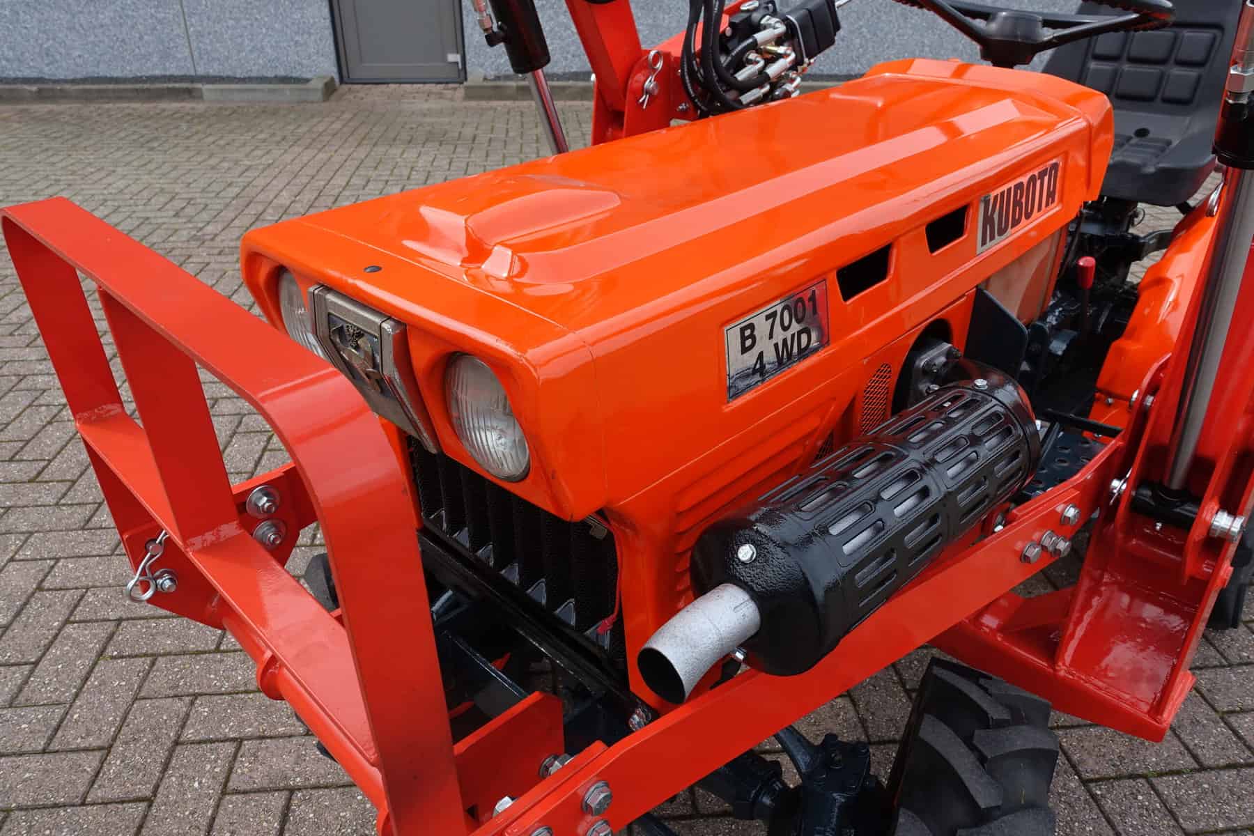 Kubota B7001 4wd - Afbeelding 6