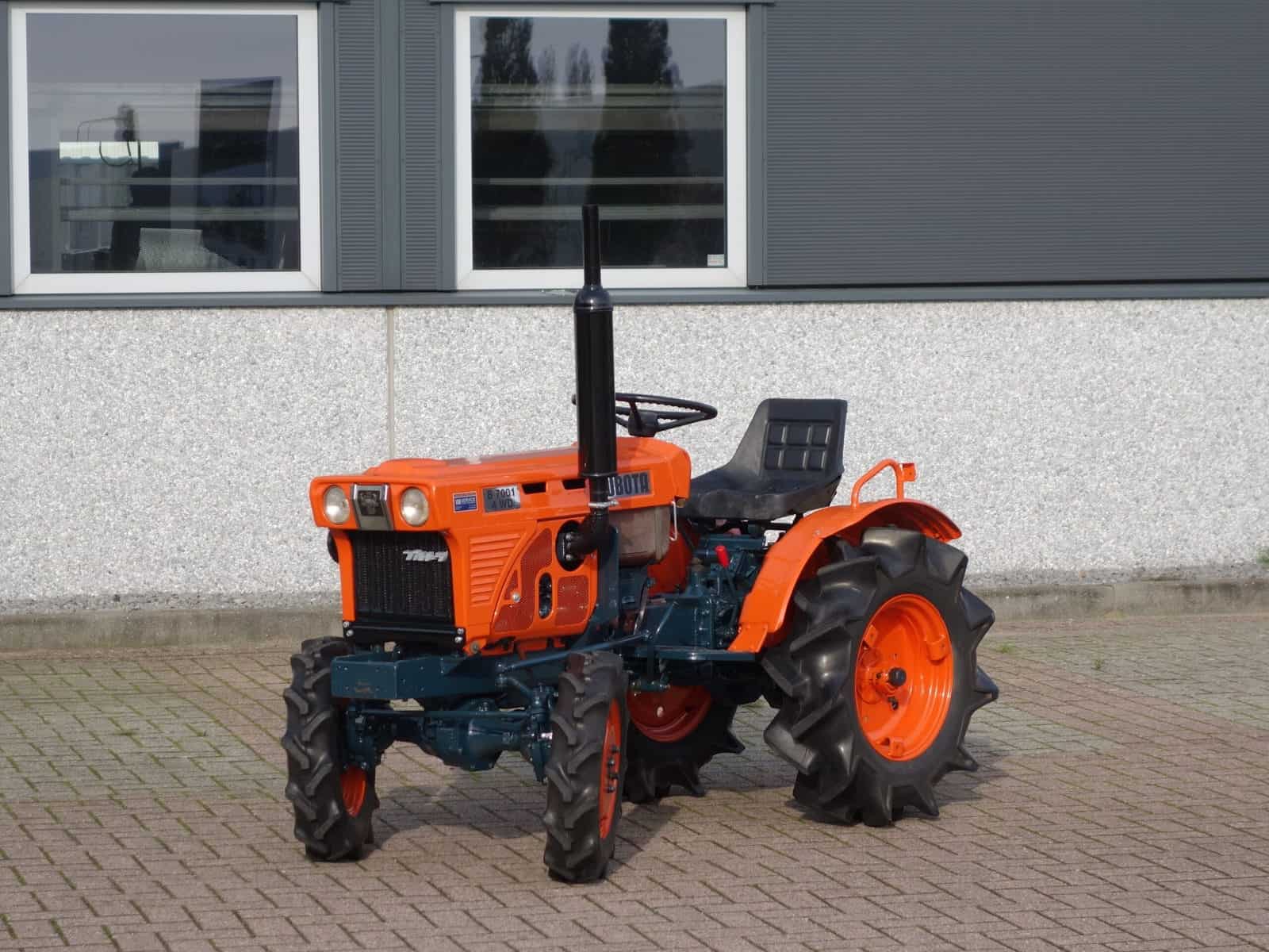 Kubota B7001 4wd