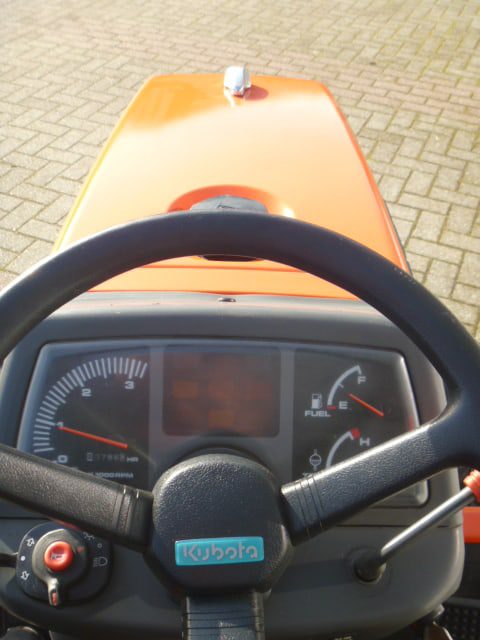 Kubota B72 4wd - Afbeelding 13