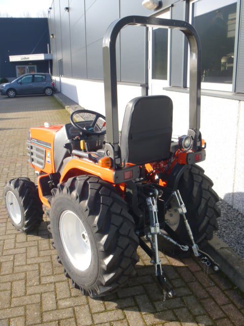 Kubota B72 4wd - Afbeelding 15
