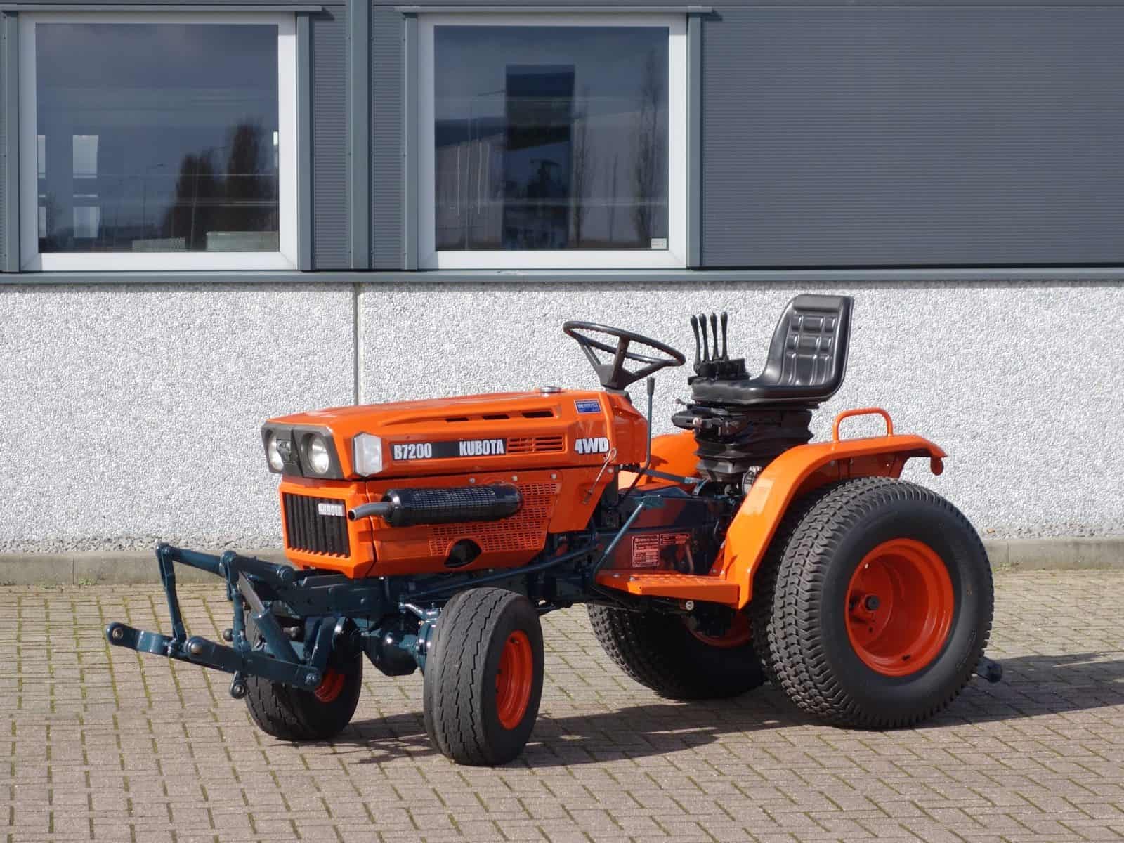 Kubota B7200 4wd HST