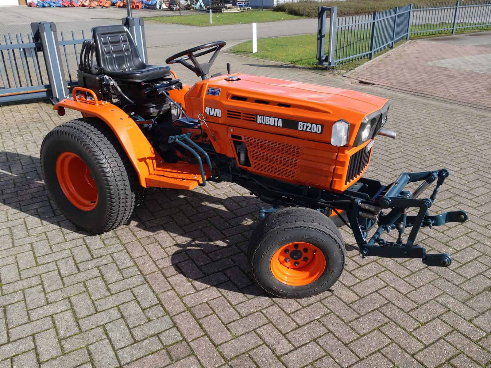 Kubota B7200 4wd HST - Afbeelding 2