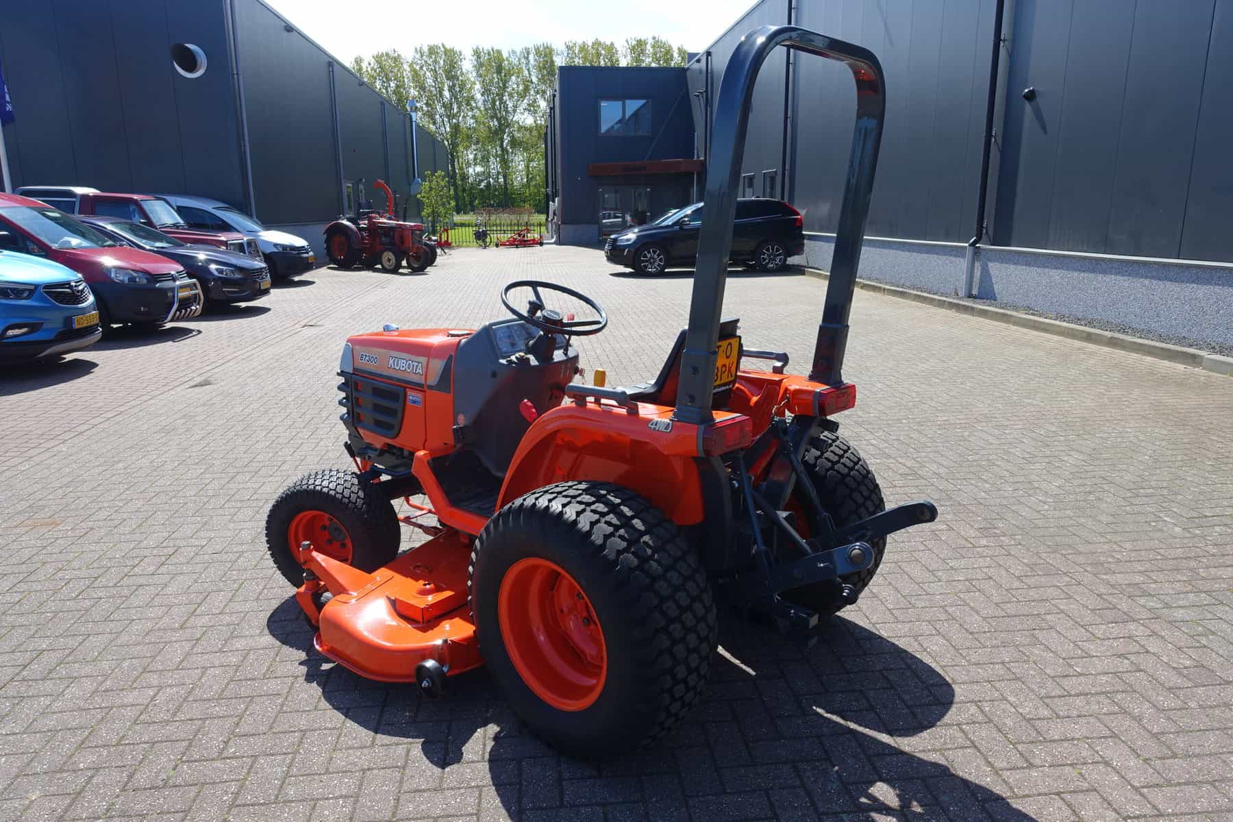 Kubota B7300 4wd HST - Afbeelding 17