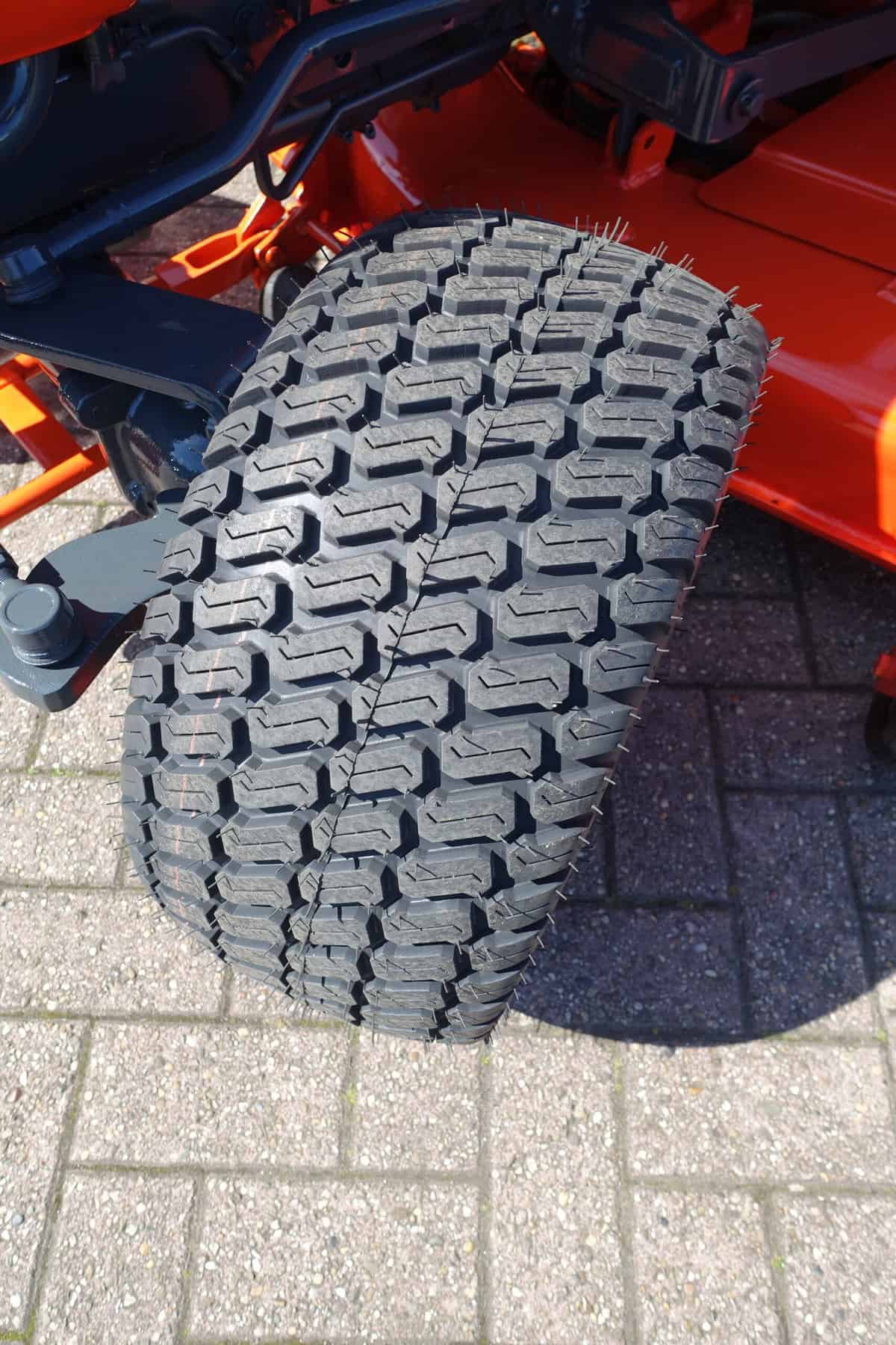 Kubota B7300 4wd HST - Afbeelding 22