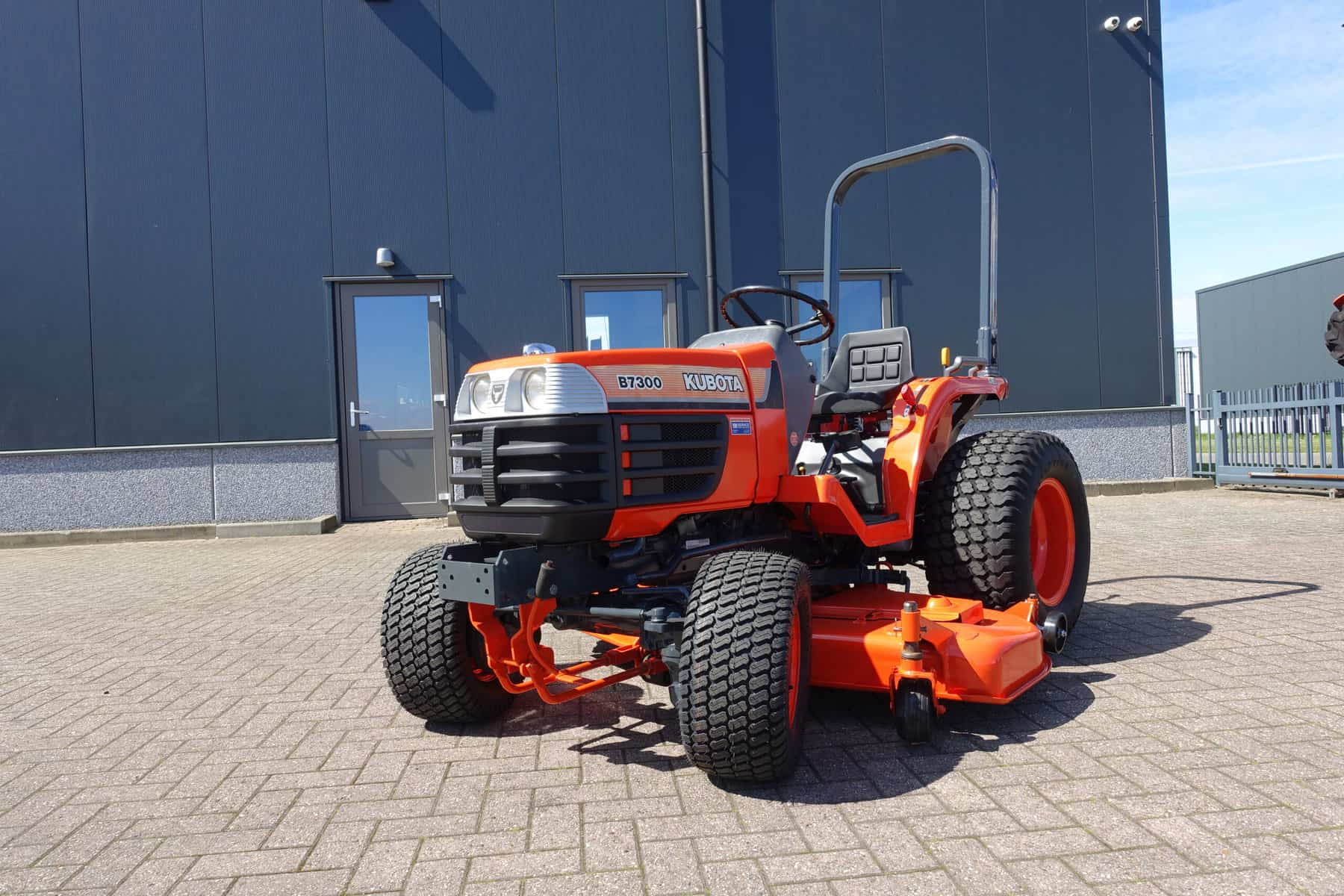 Kubota B7300 4wd HST - Afbeelding 28
