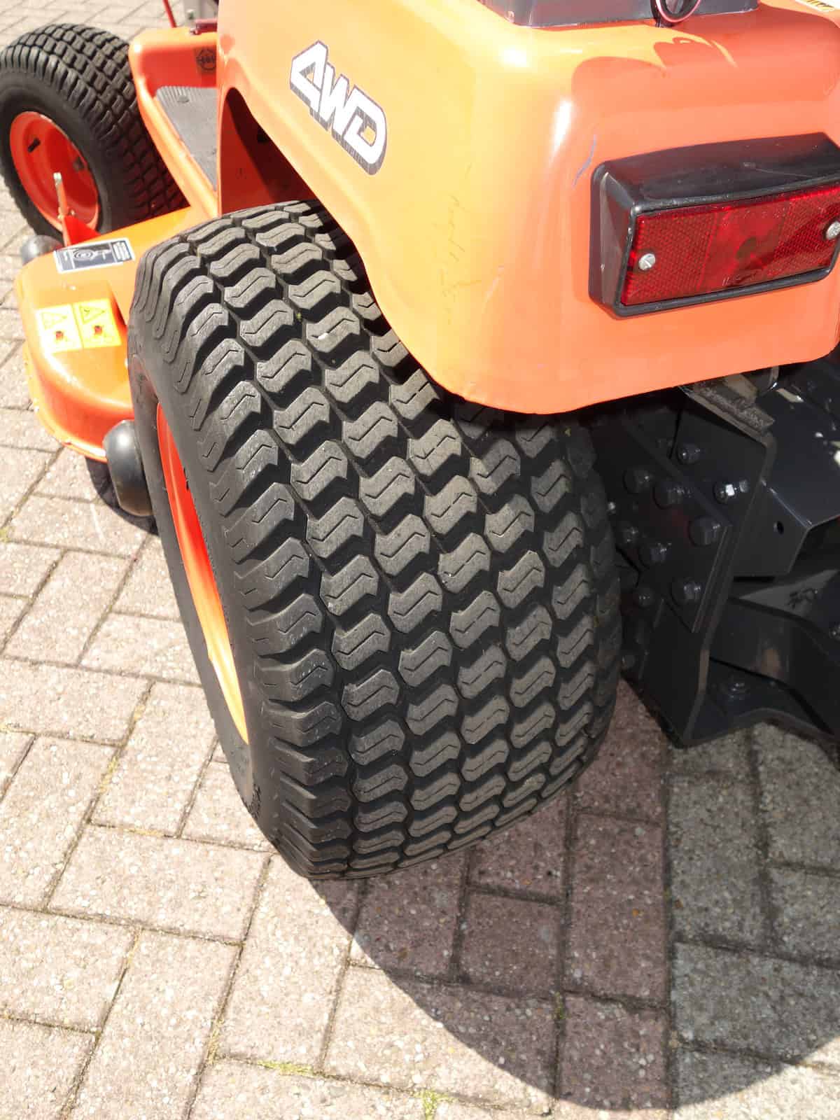 Kubota BX1800 4wd HST - Afbeelding 16