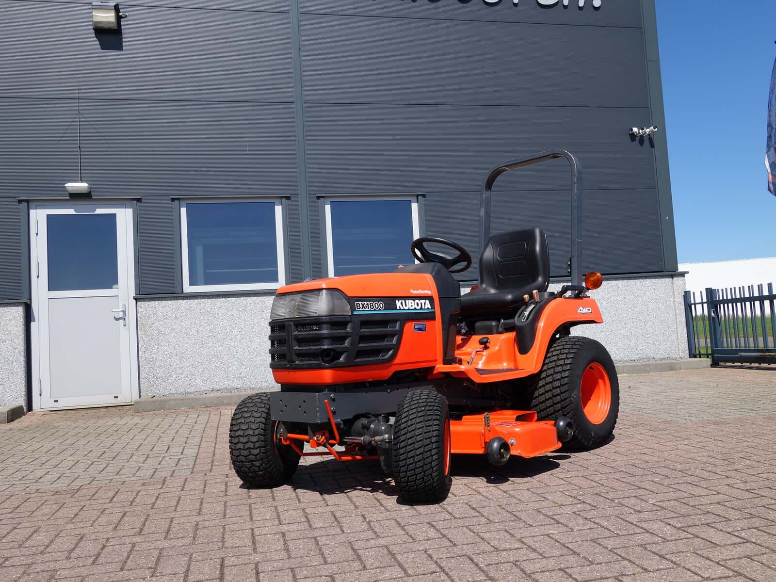 Kubota BX1800 4wd HST - Afbeelding 24
