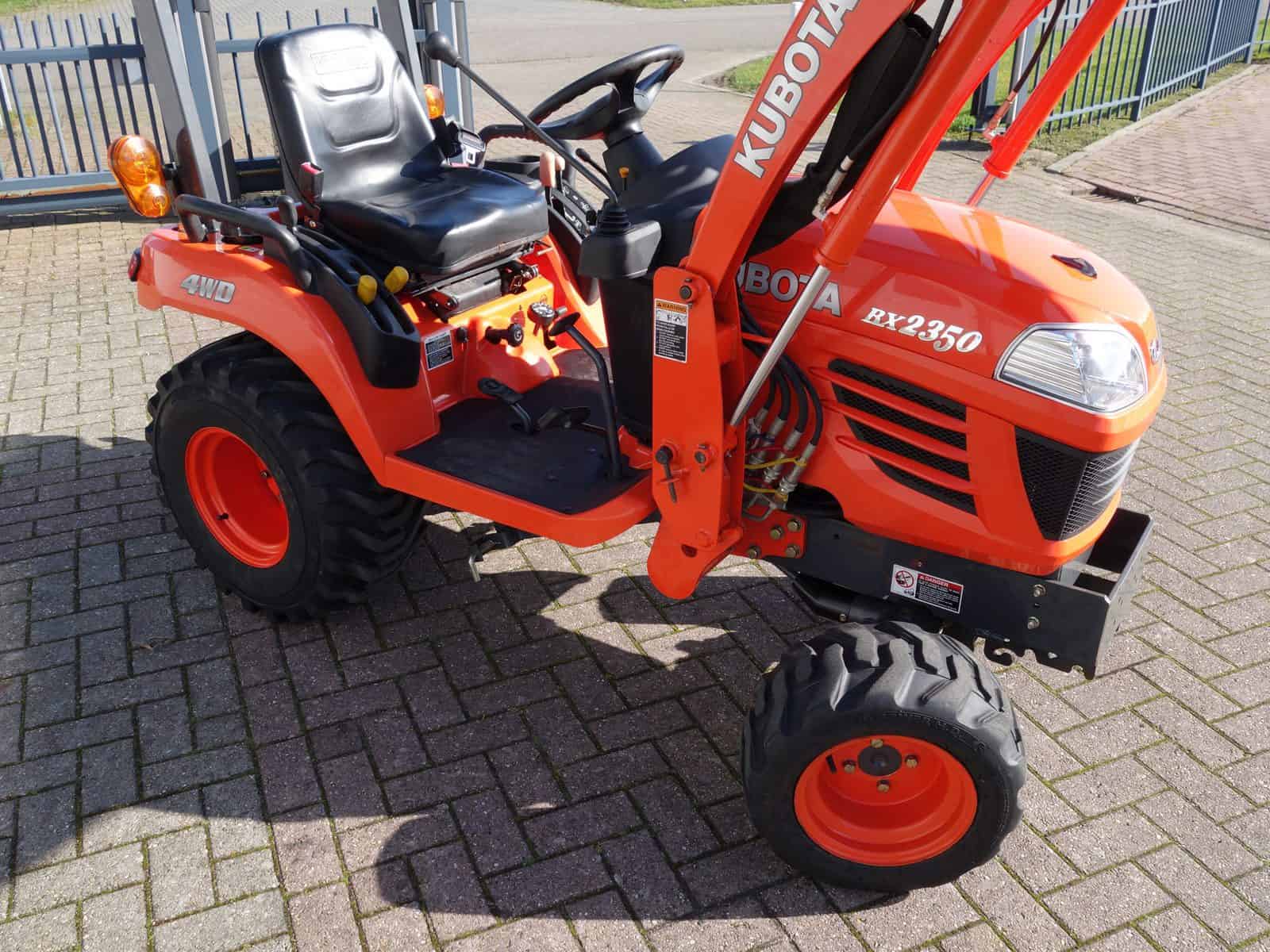 Kubota BX2360 4wd HST - Afbeelding 2