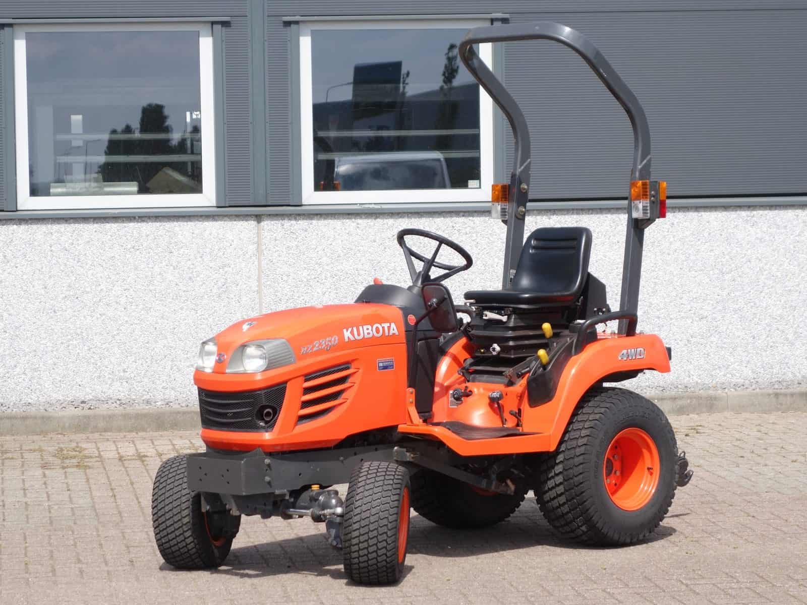 Kubota BX2350 4wd HST