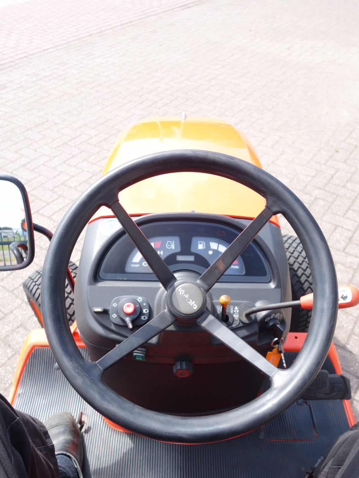 Kubota BX2350 4wd HST - Afbeelding 11