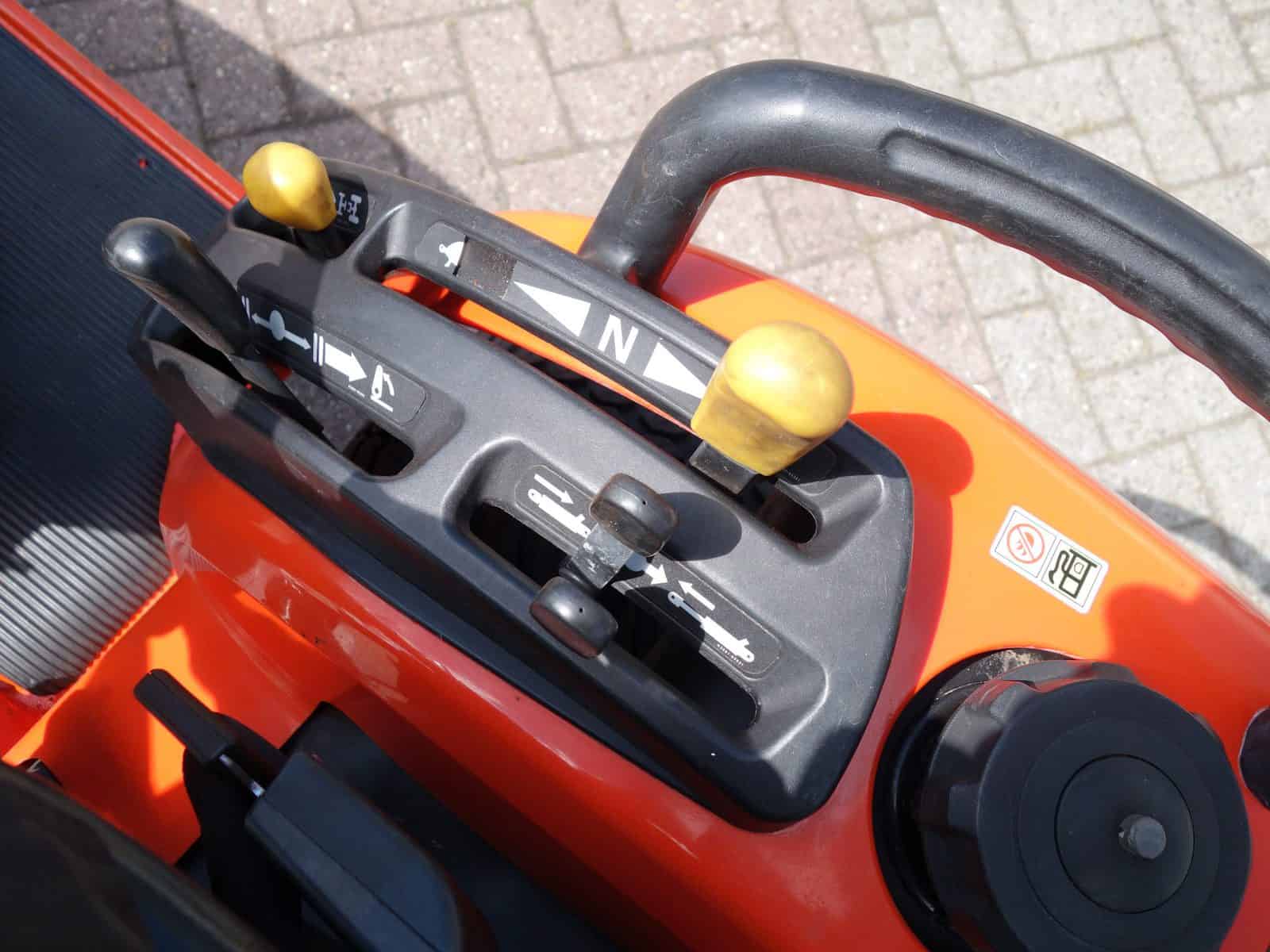 Kubota BX2350 4wd HST - Afbeelding 14