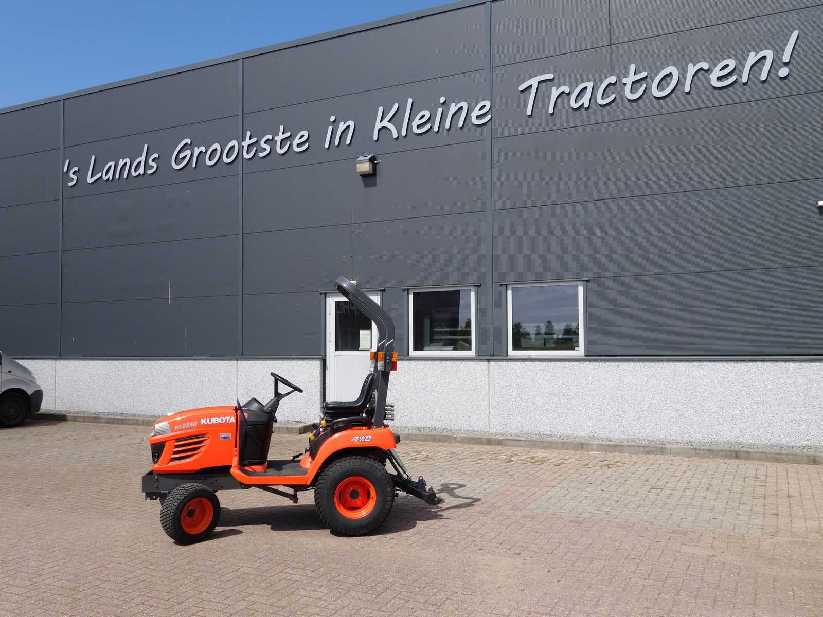 Kubota BX2350 4wd HST - Afbeelding 30