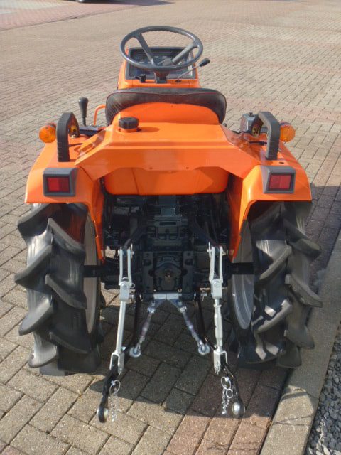 Kubota Bulltra B1-15 4wd - Afbeelding 15