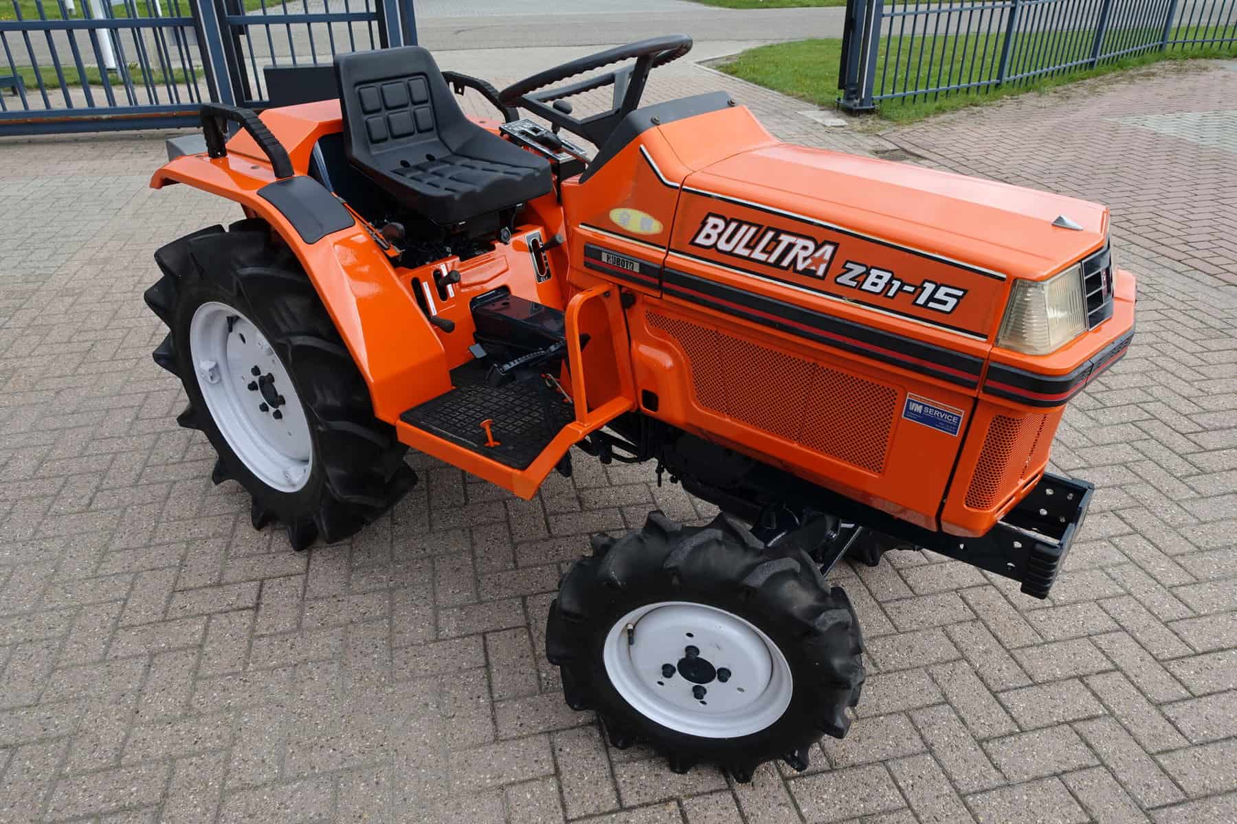 Kubota Bulltra B1-15 4wd - Afbeelding 2