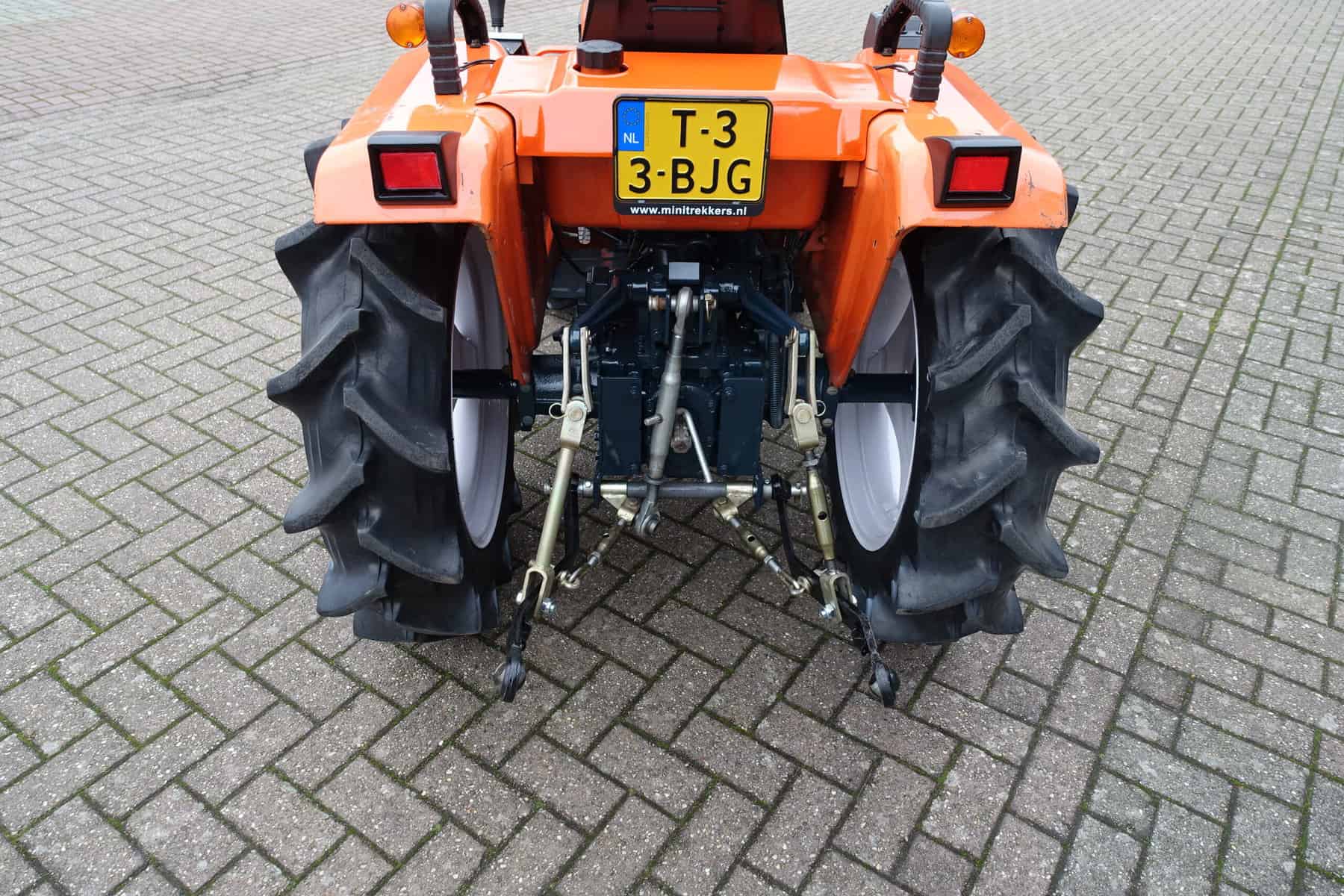Kubota Bulltra B1-17 4wd - Afbeelding 16