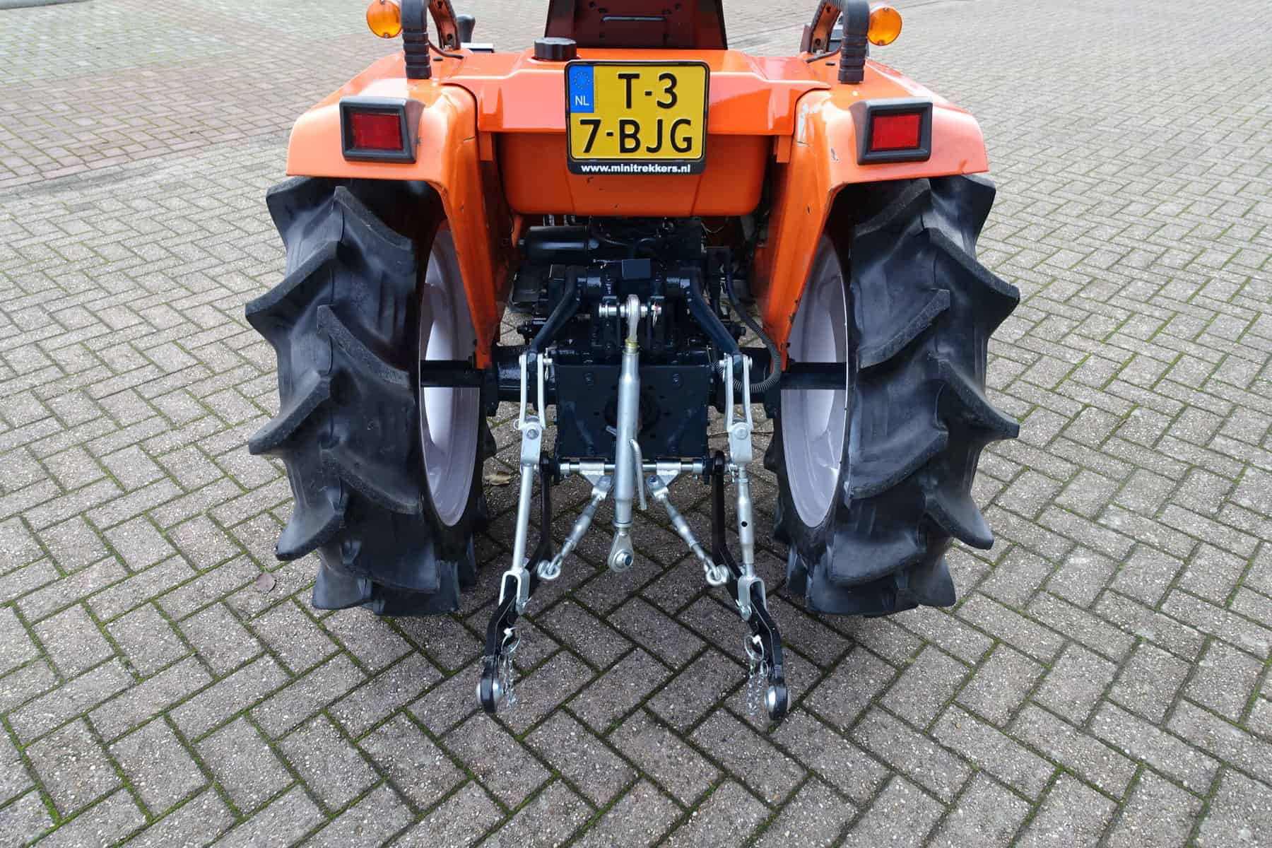 Kubota Bulltra B1-17 4wd - Afbeelding 16