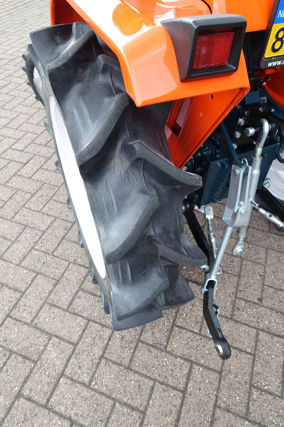 Kubota Bulltra B1-17 4wd - Afbeelding 18