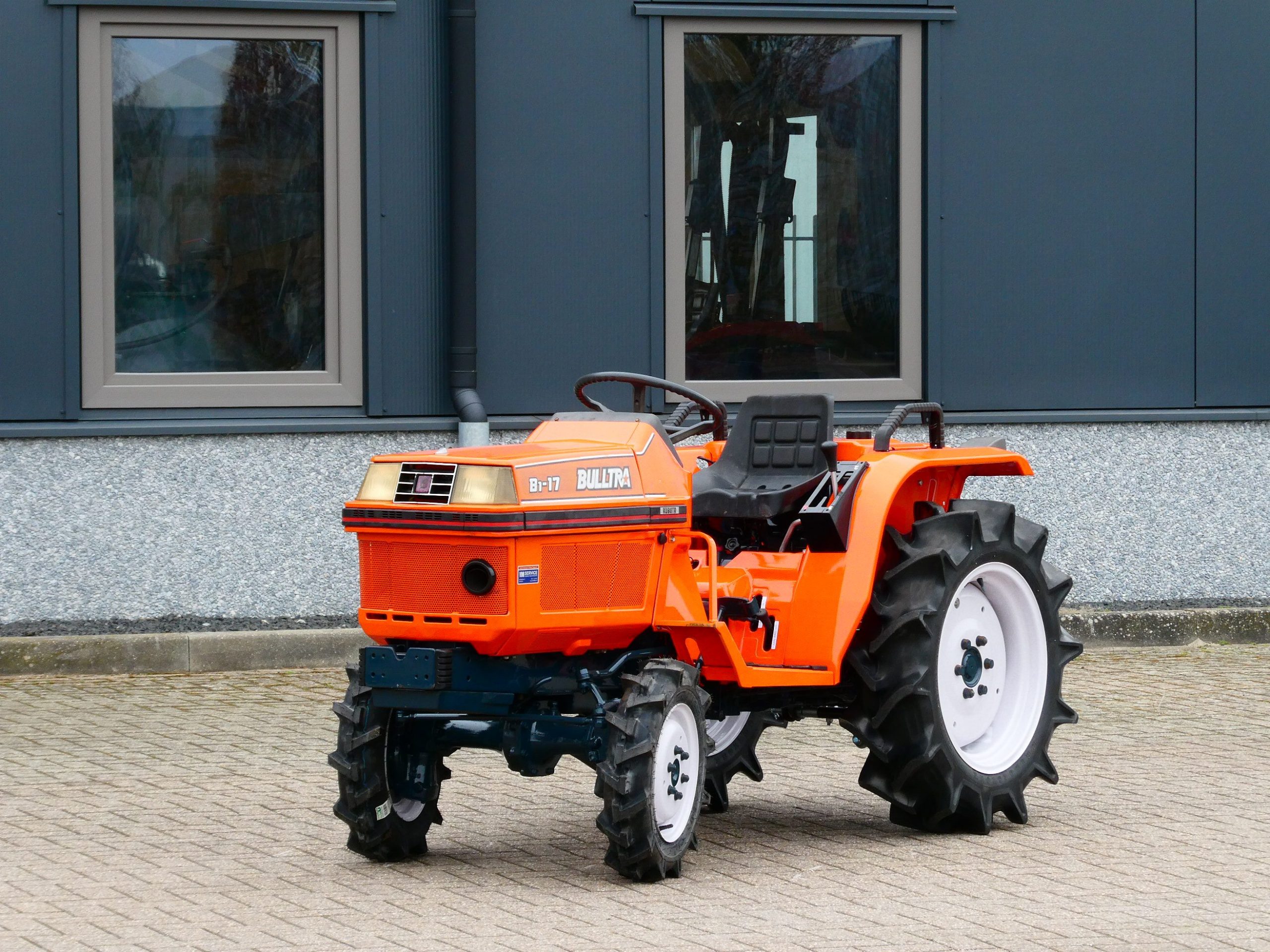 Kubota B1-17 4wd