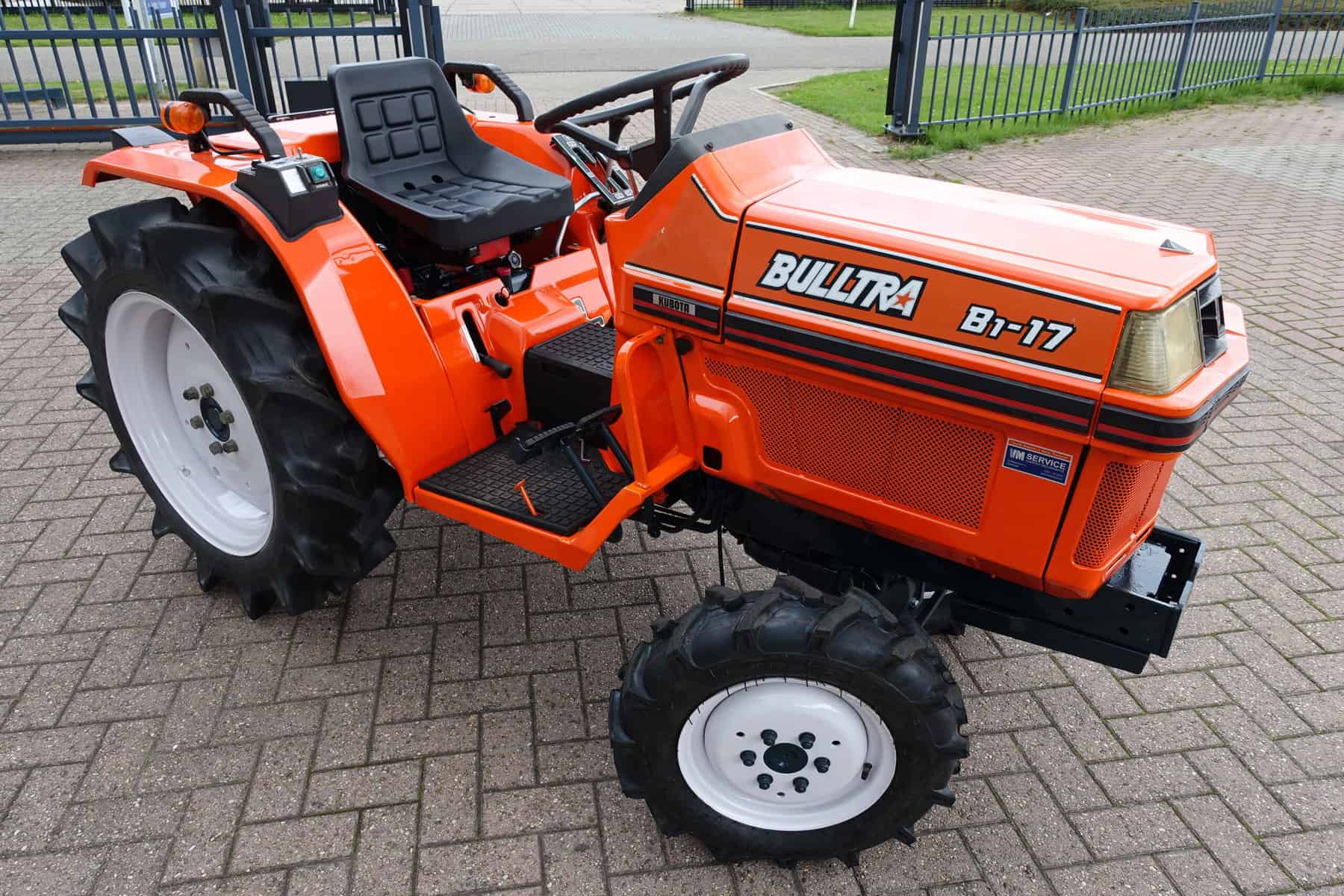 Kubota Bulltra B1-17 4wd - Afbeelding 2