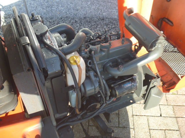 Kubota F1900 2wd - Afbeelding 12