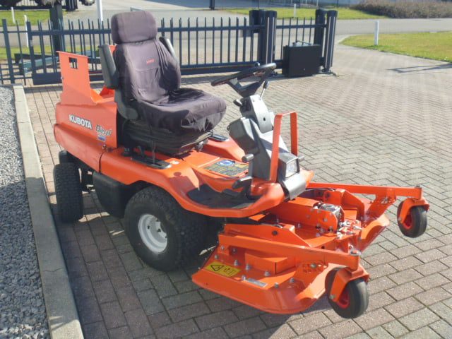 Kubota F1900 2wd - Afbeelding 2