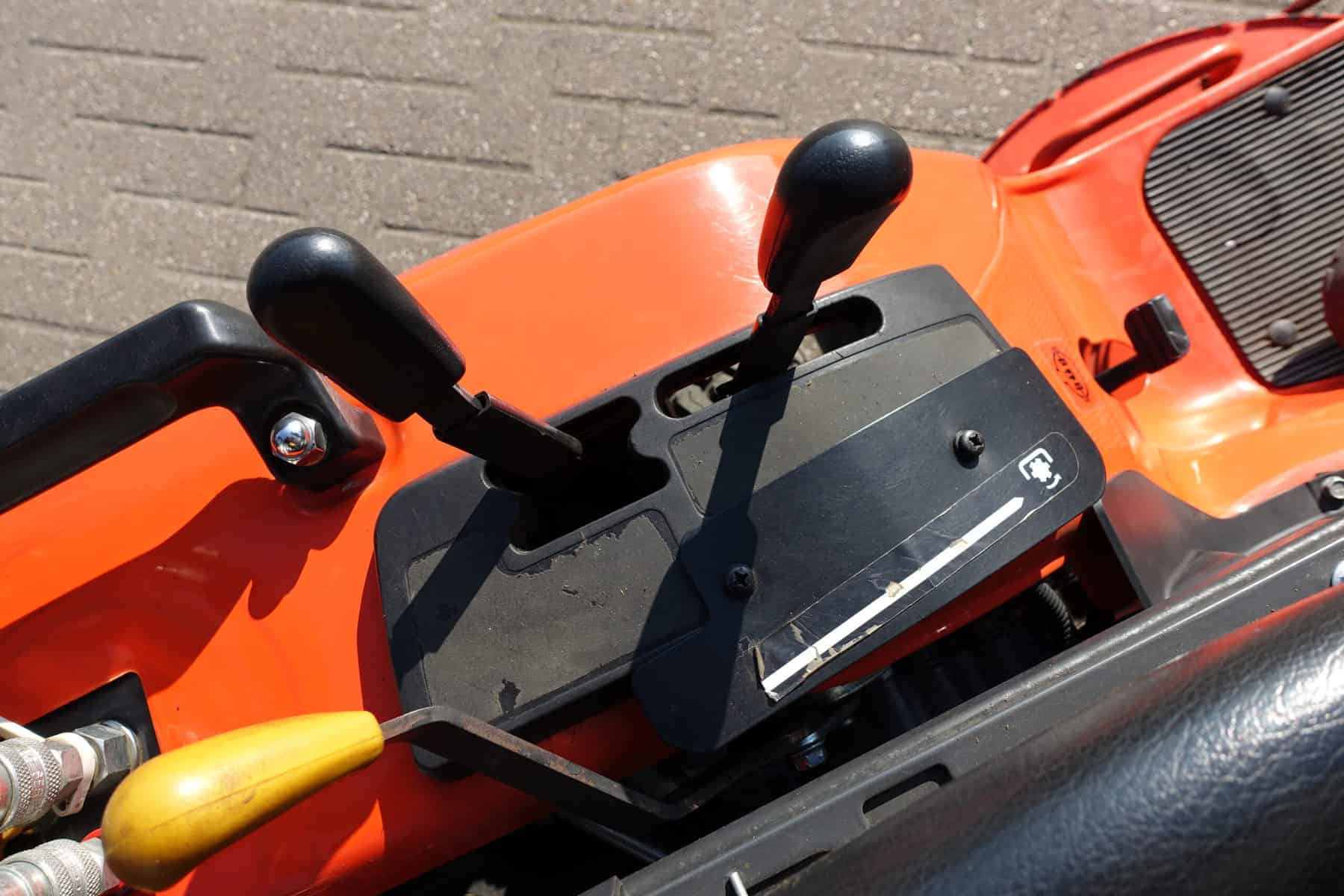 Kubota G23-II HST + Opvang - Afbeelding 13