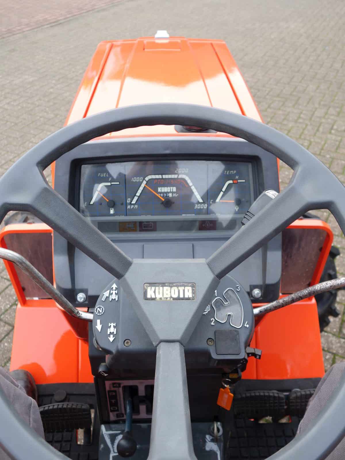 Kubota L1-185 4wd - Afbeelding 12