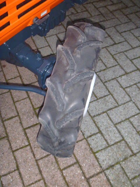 Kubota L1-205 4wd - Afbeelding 22