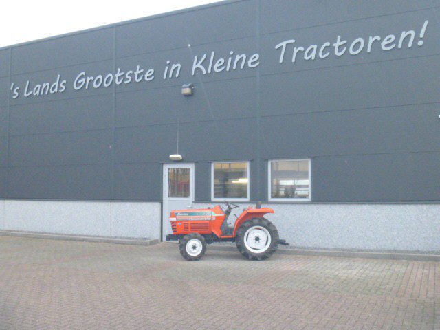 Kubota L1-205 4wd - Afbeelding 24