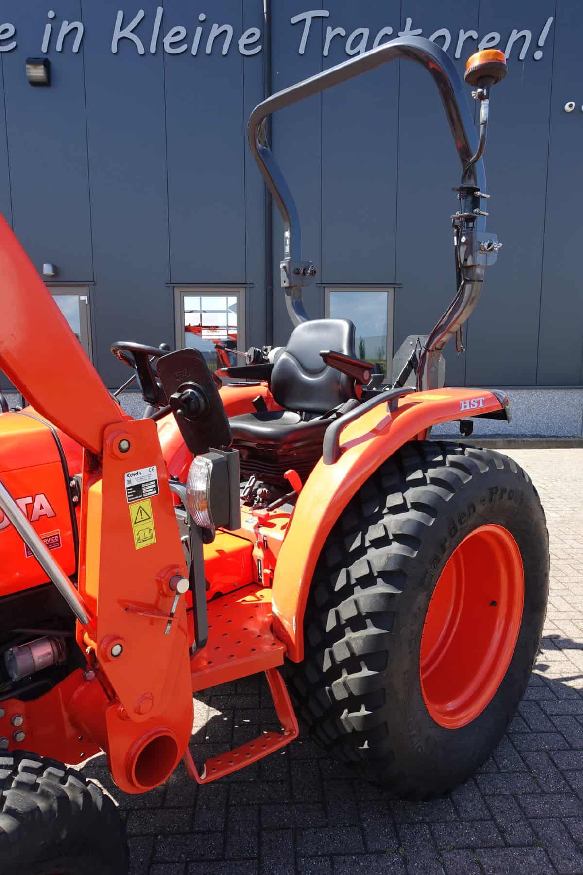 Kubota L1361 4wd HST - Afbeelding 10