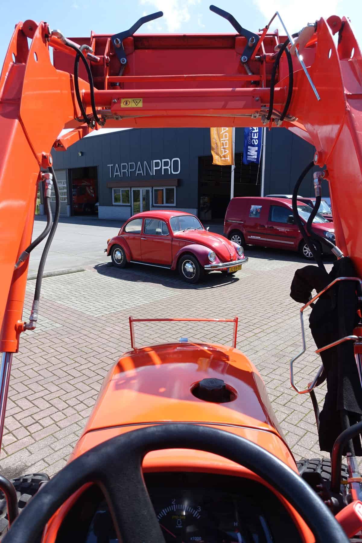 Kubota L1361 4wd HST - Afbeelding 14