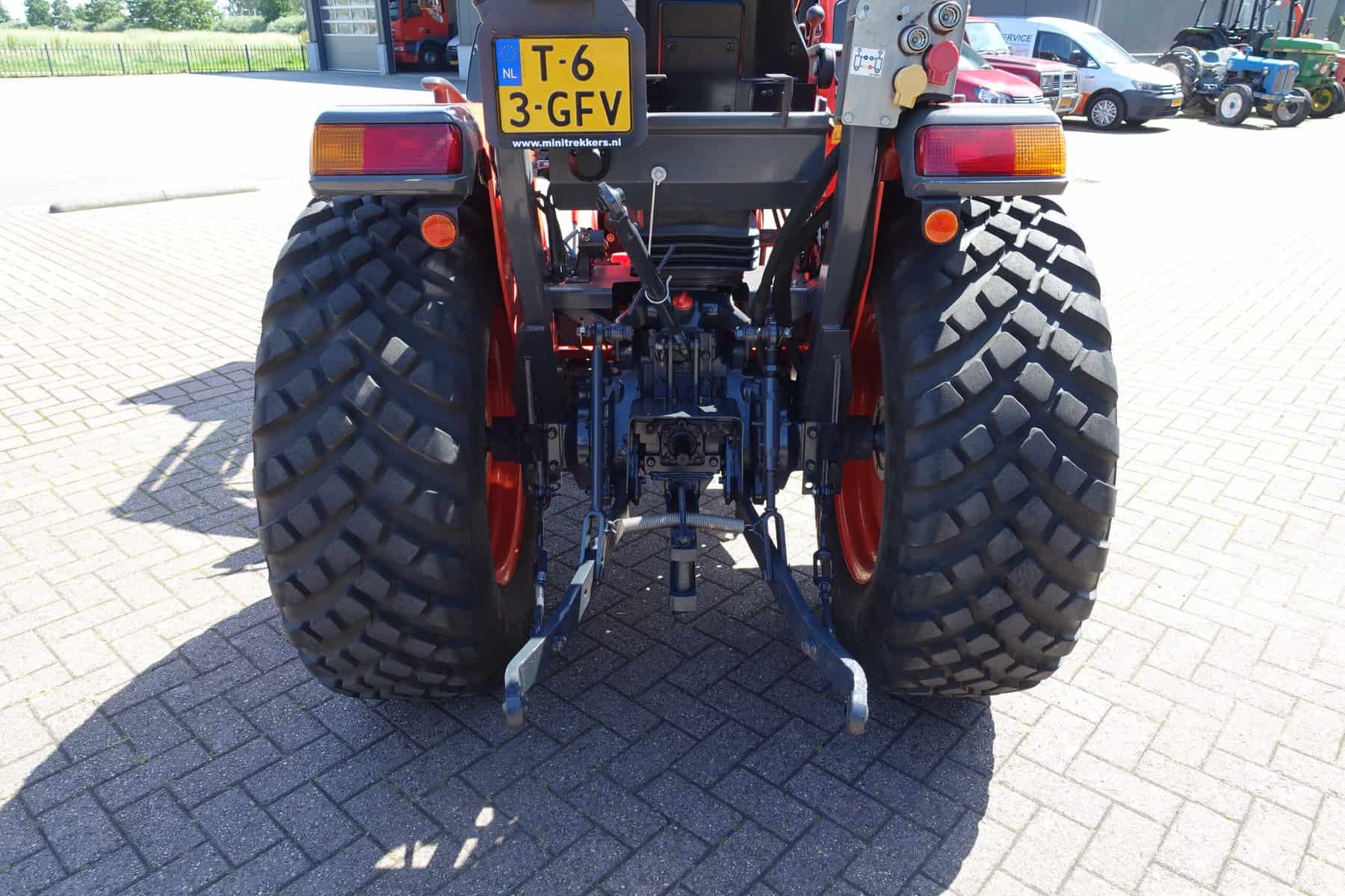 Kubota L1361 4wd HST - Afbeelding 23