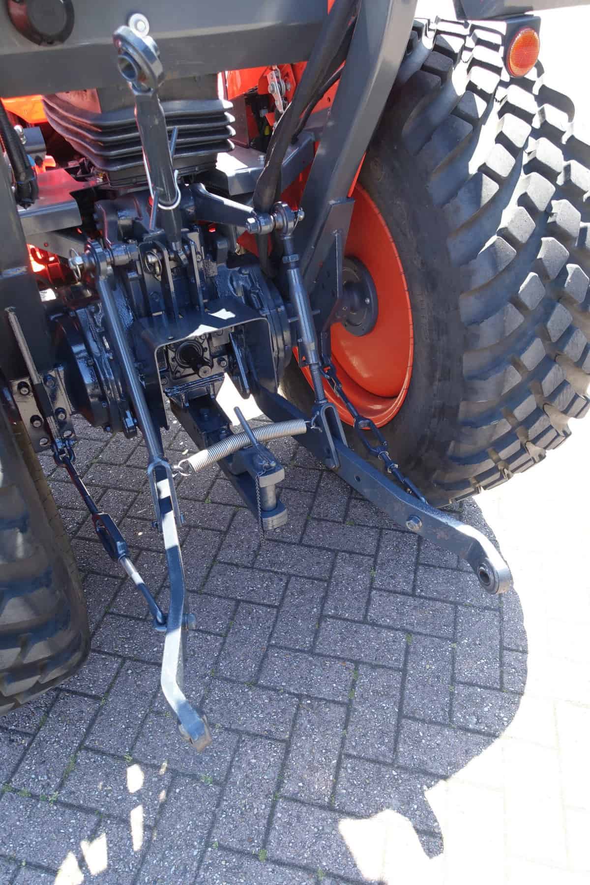 Kubota L1361 4wd HST - Afbeelding 24