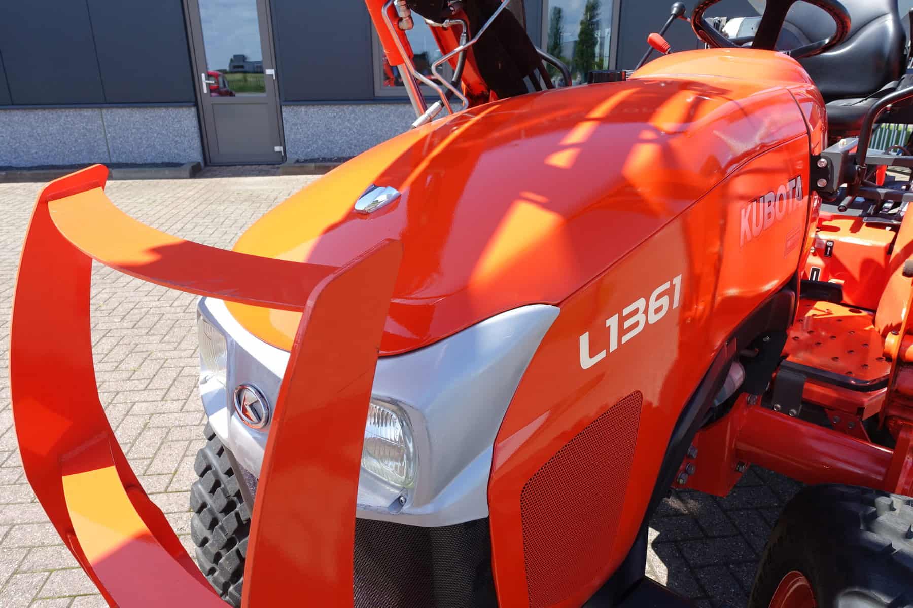 Kubota L1361 4wd HST - Afbeelding 6