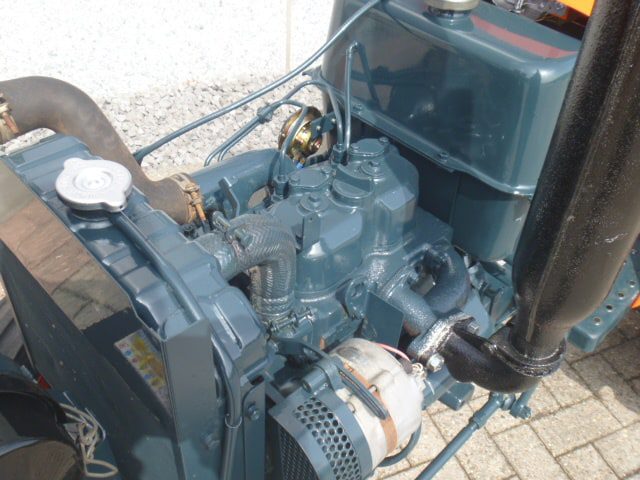 Kubota L1500 2wd - Afbeelding 15