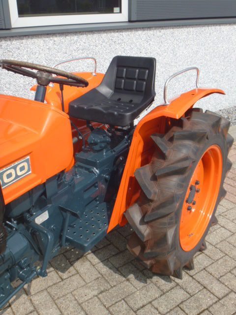 Kubota L1500 2wd - Afbeelding 6